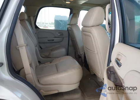 2009 Cadillac Escalade Standard from USA, damaged, VIN 1GYFK232X9R224358